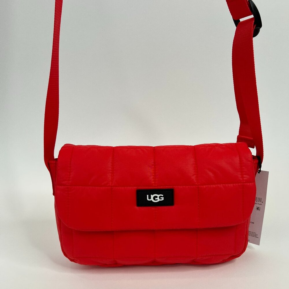 UGG Gibbs Belt Bag Puff, Ignite
